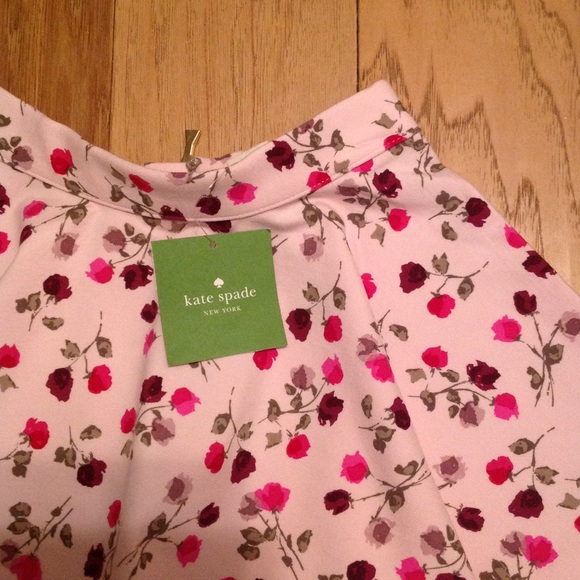 kate spade Other - KATE SPADE NWT SKIRT GIRLS TOSSED ROSE CIRCLE sz4